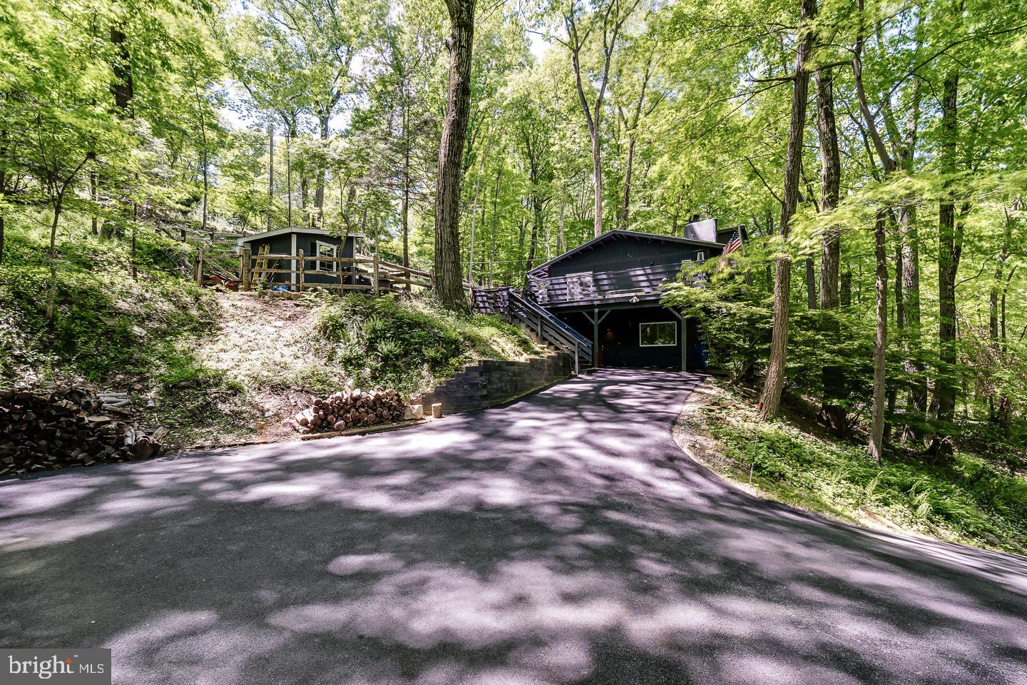 130 Pugh Road Wayne, PA 19087 - Photo 2 of 31