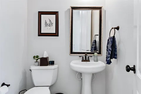 $675,000 | 106 Maxwell Way, Unit 33, Austin, TX 78738