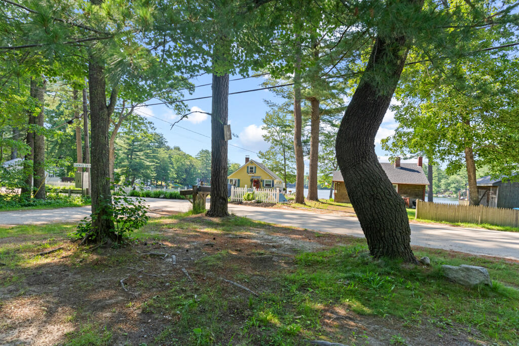 47 Anglers Road Windham, ME 04062 - Photo 2 of 36 DSC06738