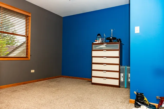 $359,900 | 6916 Astoria Drive, Plainfield, IL 60586