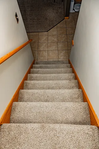 $359,900 | 6916 Astoria Drive, Plainfield, IL 60586