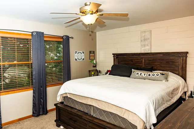 $359,900 | 6916 Astoria Drive, Plainfield, IL 60586