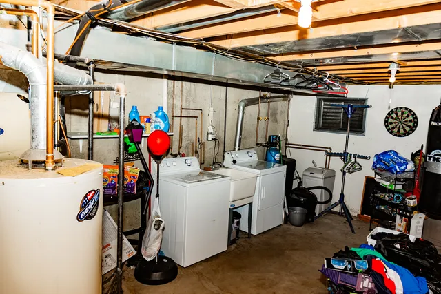 $359,900 | 6916 Astoria Drive, Plainfield, IL 60586