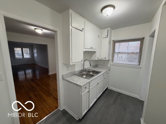 4915 East 14th Street Indianapolis, IN 46201 - Photo 8 of 27