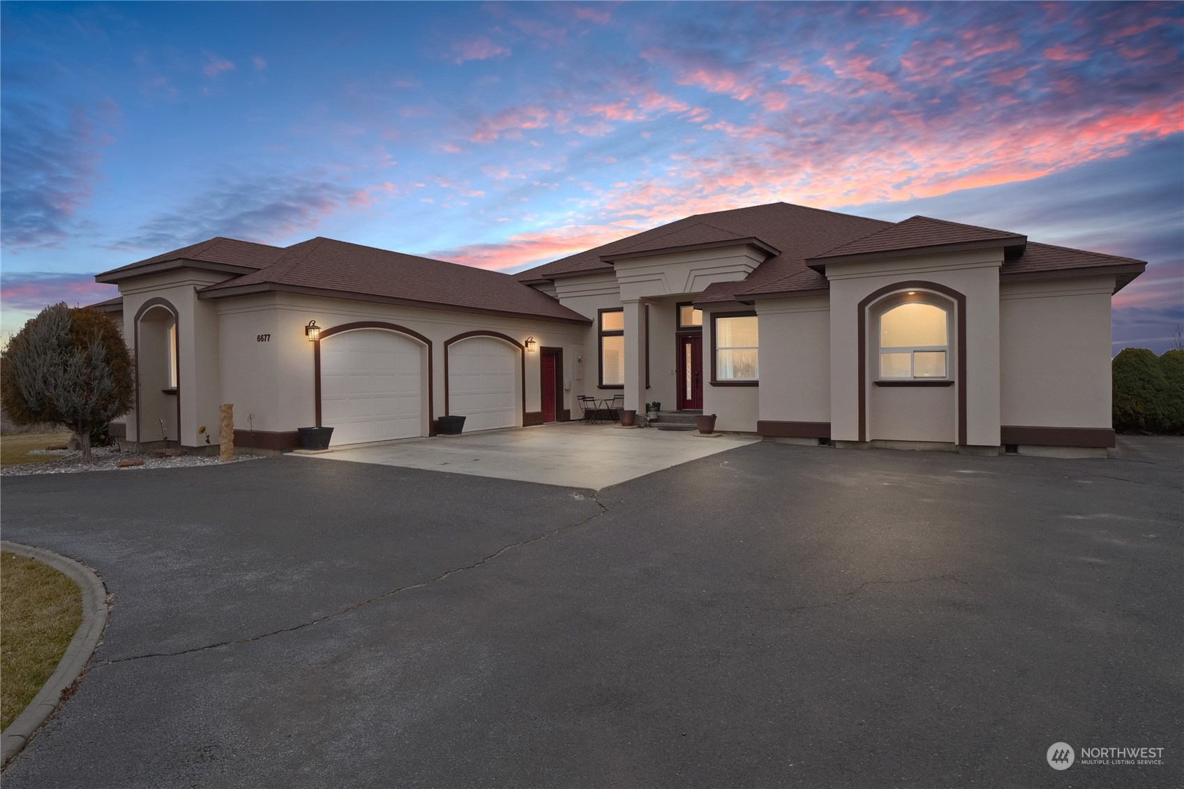 6677 D 8th Road Northeast Moses Lake, WA 98837 - Photo 2 of 40 Gallery Image 2