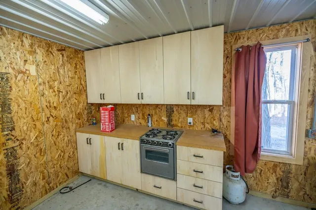 $225,000 | 9539 Northeast 866 Road, Lowry City, MO 64763