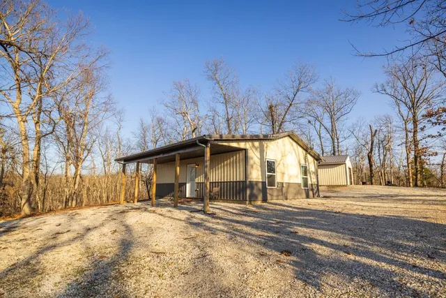 $225,000 | 9539 Northeast 866 Road, Lowry City, MO 64763