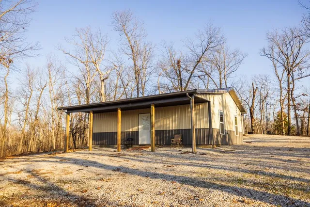 $225,000 | 9539 Northeast 866 Road, Lowry City, MO 64763