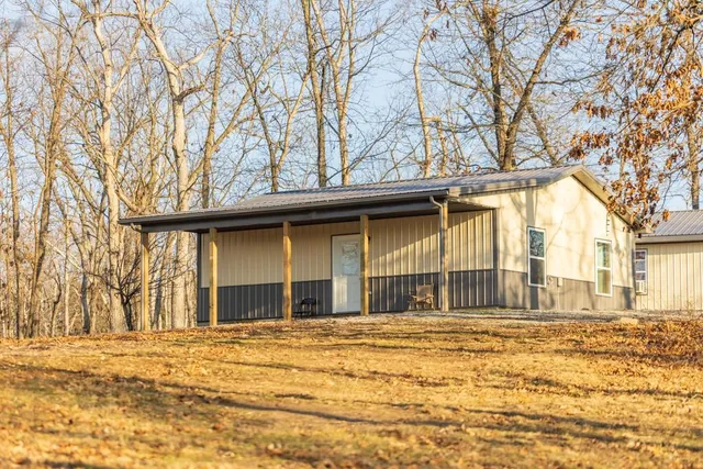 $225,000 | 9539 Northeast 866 Road, Lowry City, MO 64763