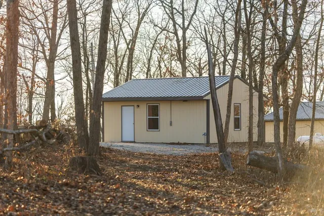 $225,000 | 9539 Northeast 866 Road, Lowry City, MO 64763