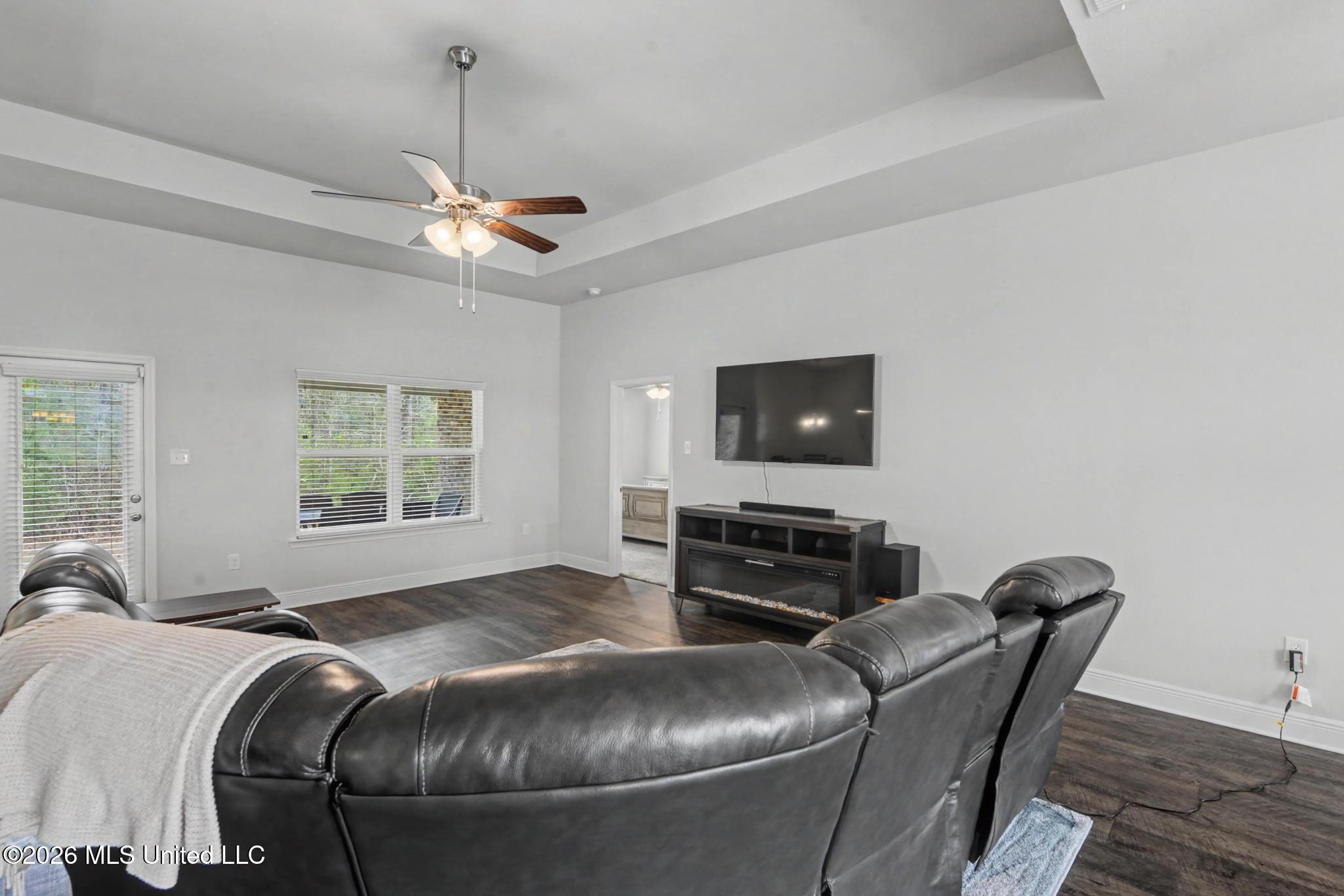 15744 Rachael Drive Gulfport, MS 39503 - Photo 4 of 28 004