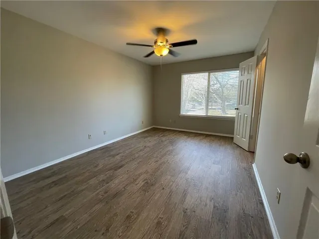 $1,750 | 5061 Fort Clark Drive, Austin, TX 78745