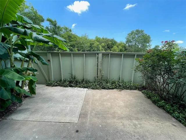 $1,750 | 5061 Fort Clark Drive, Austin, TX 78745