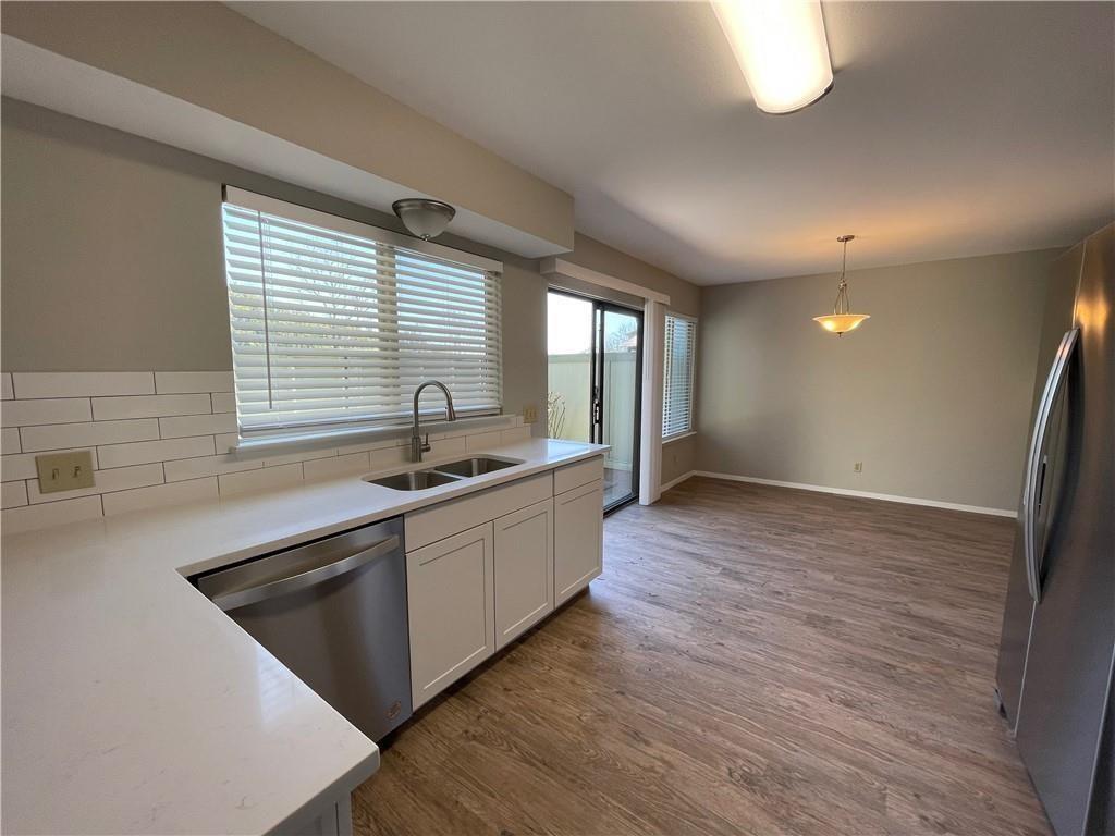 5061 Fort Clark Drive Austin, TX 78745 - Photo 9 of 20