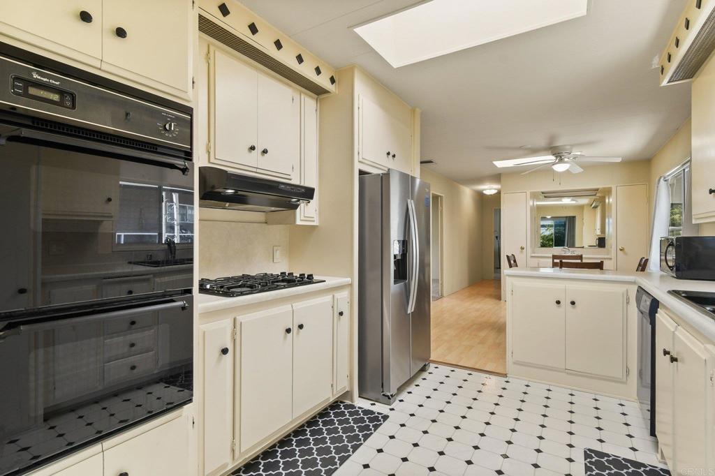 8301 Mission Gorge Road, Unit 131 Santee, CA 92071 - Photo 14 of 38