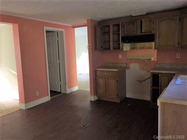 152 Ford Road Ellenboro, NC 28040 - Photo 4 of 13 Gallery Image 4