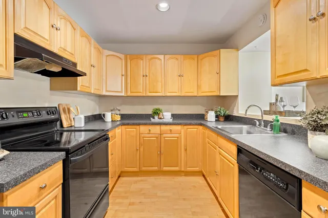 $2,150 | 1525 Light Street, Baltimore, MD 21230