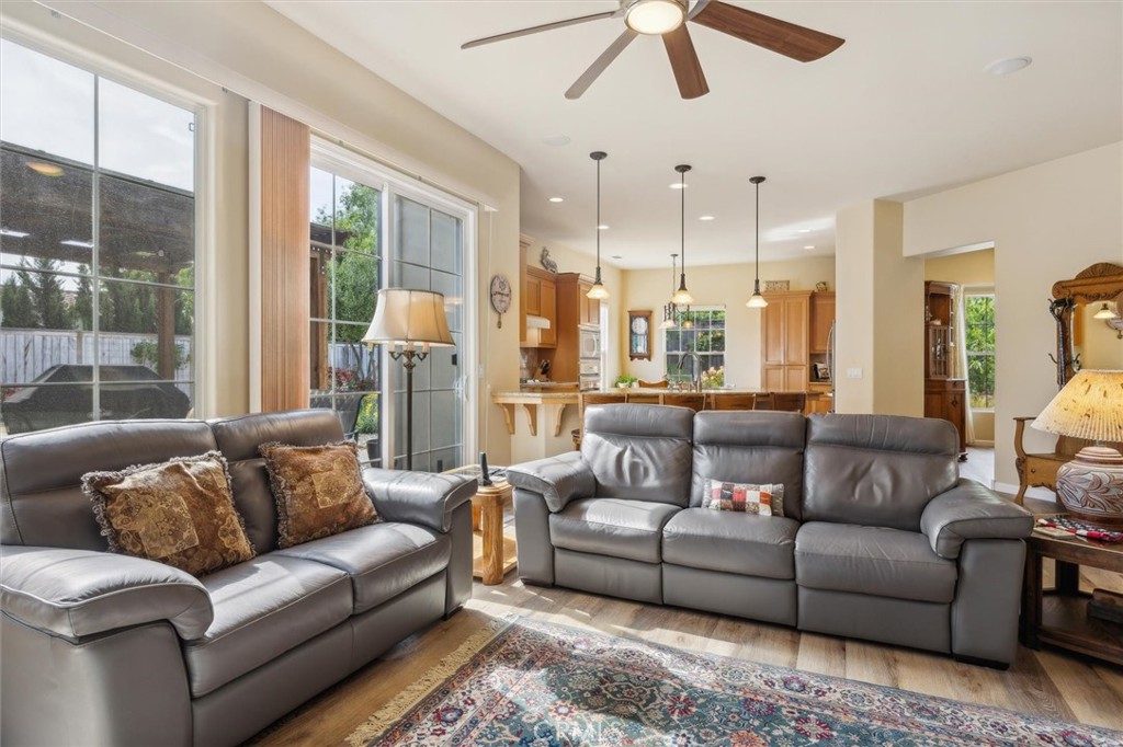 934 Salida Del Sol Paso Robles, CA 93446 - Photo 15 of 40