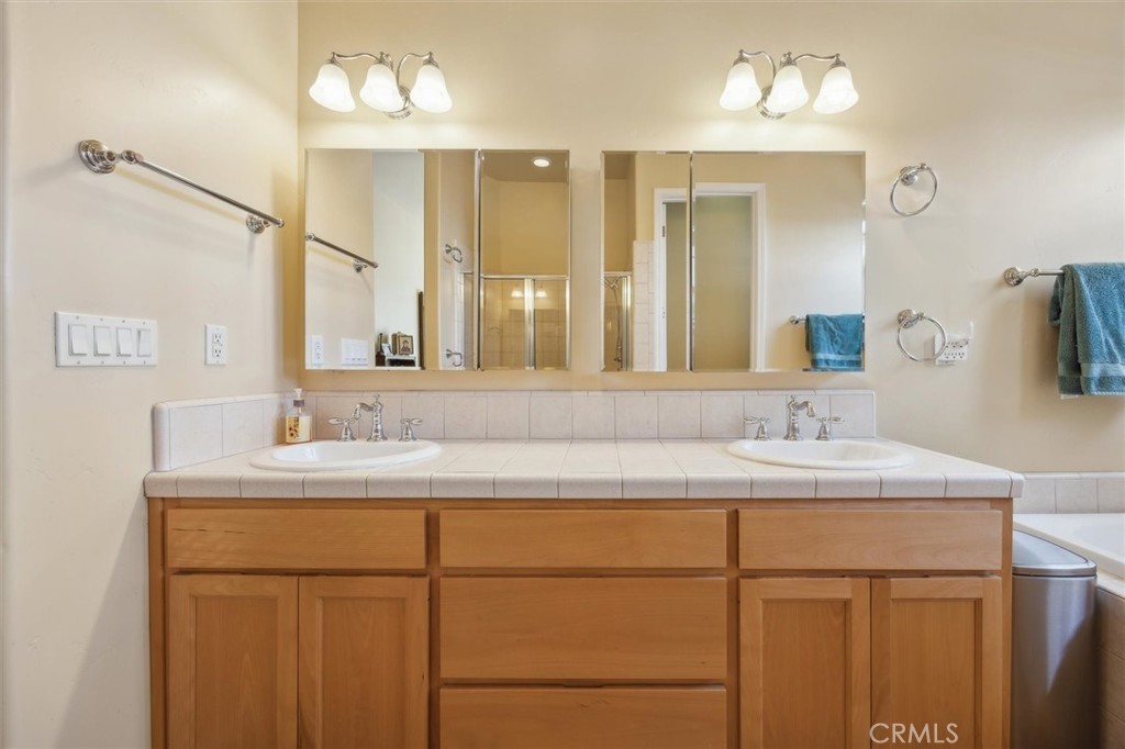 934 Salida Del Sol Paso Robles, CA 93446 - Photo 22 of 40