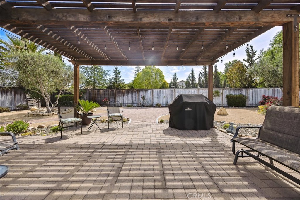 934 Salida Del Sol Paso Robles, CA 93446 - Photo 33 of 40