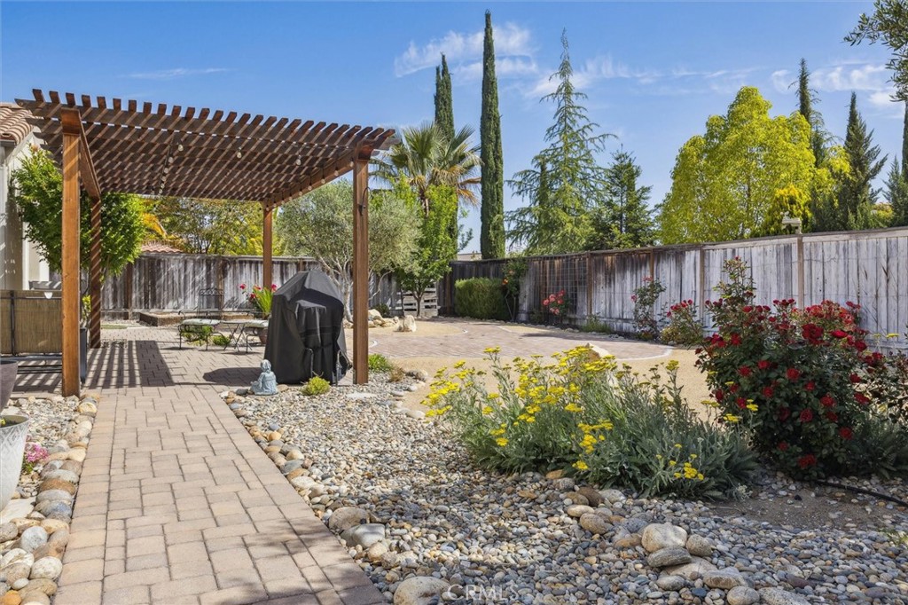 934 Salida Del Sol Paso Robles, CA 93446 - Photo 36 of 40