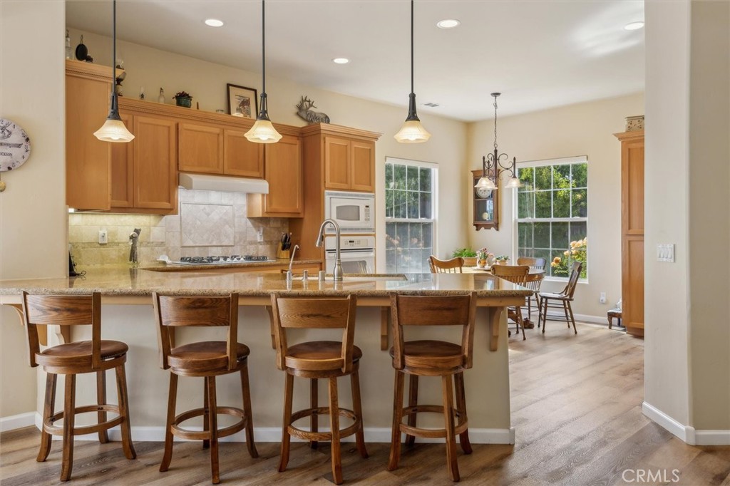 934 Salida Del Sol Paso Robles, CA 93446 - Photo 9 of 40