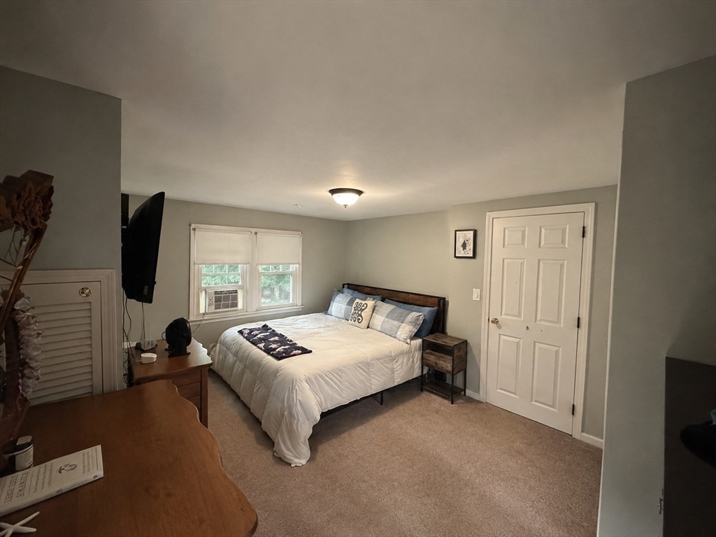 6 Hara Street Worcester, MA 01604 - Photo 15 of 21