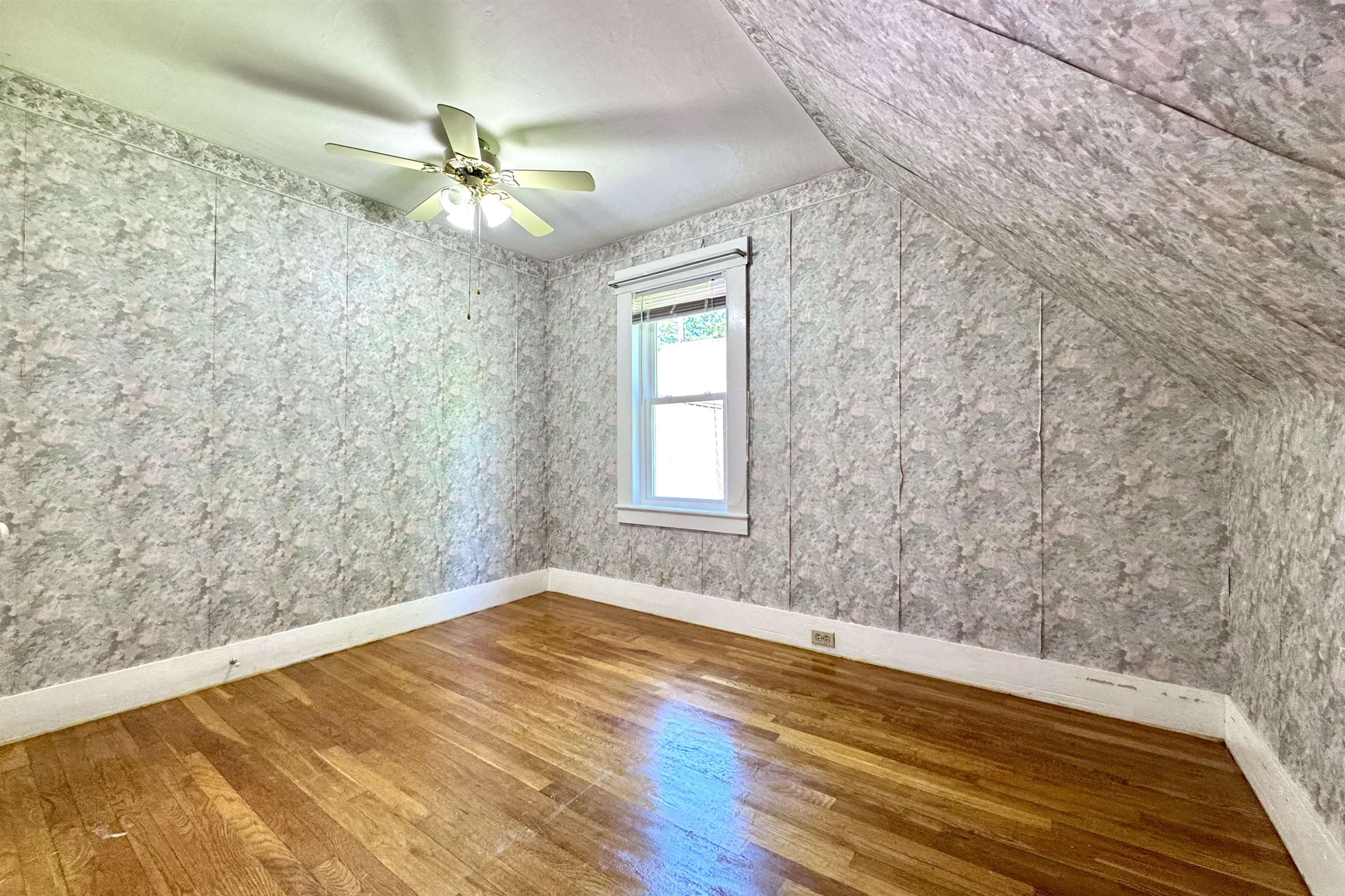 39 Chestnut Street Tilton, NH 03276 - Photo 34 of 39