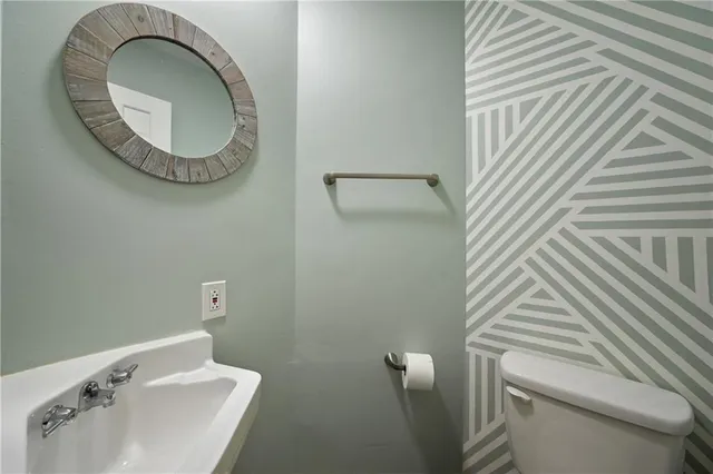 $165,000 | 6208 East 129 Street, Grandview, MO 64030