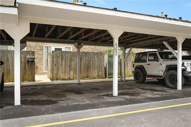 $165,000 | 6208 East 129 Street, Grandview, MO 64030