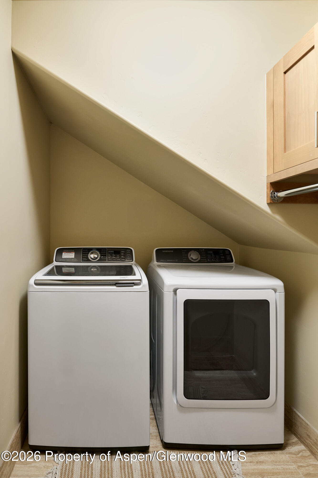 219 Overlook Ridge Basalt, CO 81621 - Photo 25 of 34 a utility room with dryer and washer