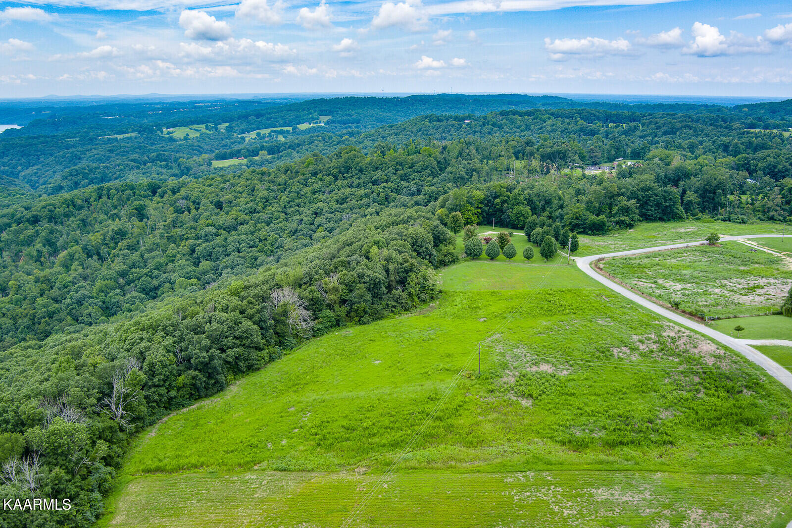 08_Anderson_Rd_Byrdstown008_TNPC_mls