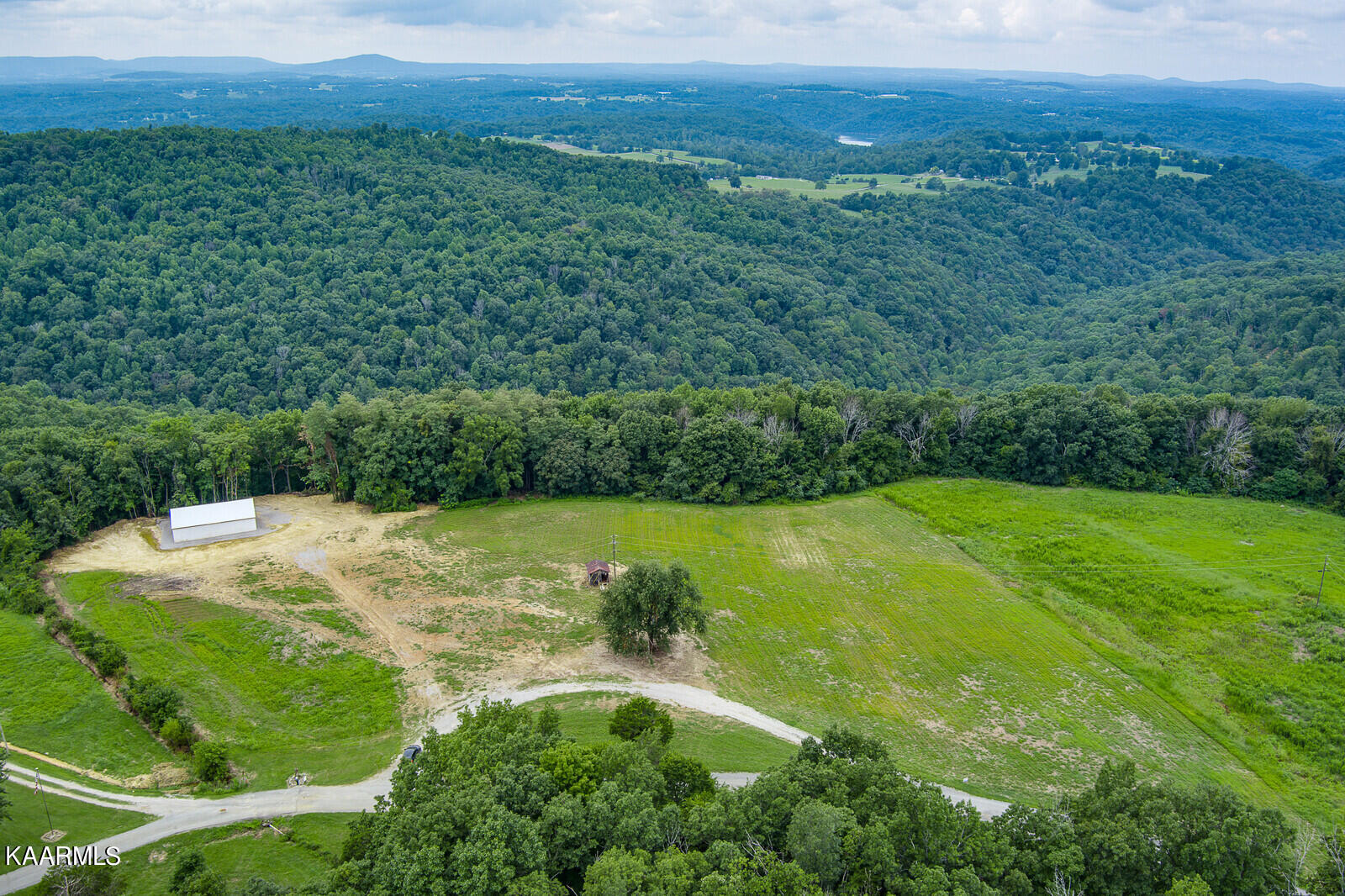 3299 Anderson Road Byrdstown, TN 38549 - Photo 10 of 40 04_Anderson_Rd_Byrdstown004_TNPC_mls
