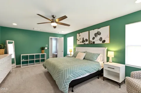 $585,000 | 3413 Longleaf Estates Drive, Raleigh, NC 27616
