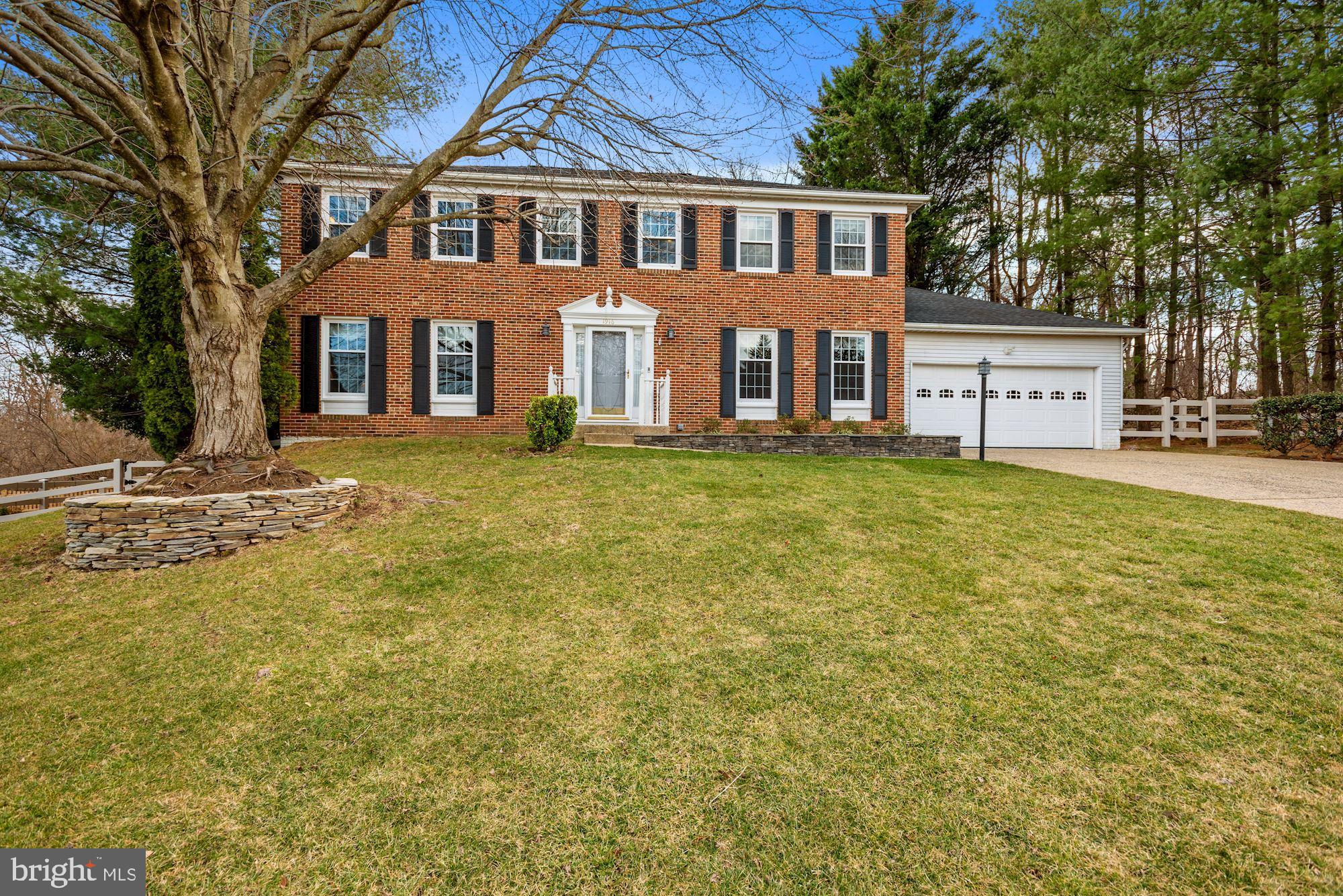 1916 East Beech Road Sterling, VA 20164 - Photo 1 of 31 Gallery Image 1