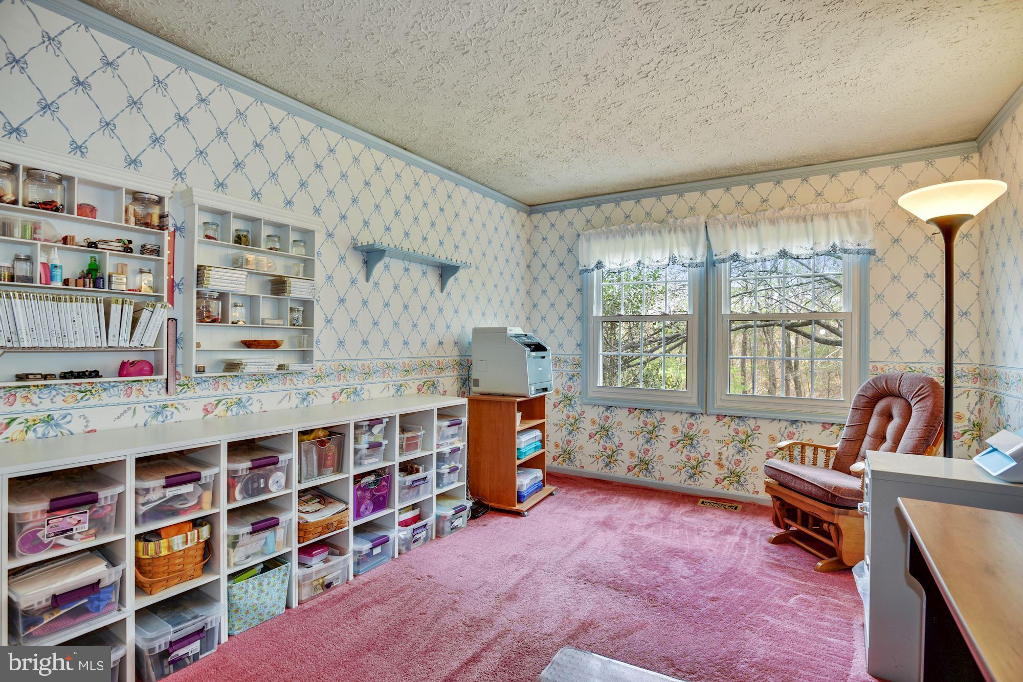1916 East Beech Road Sterling, VA 20164 - Photo 23 of 31 Bedroom