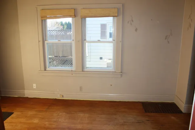 $209,900 | 820 Lincoln Street, Superior, WI 54880