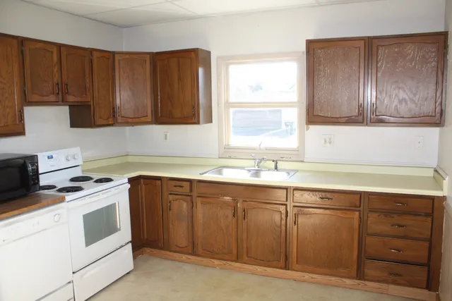 $209,900 | 820 Lincoln Street, Superior, WI 54880