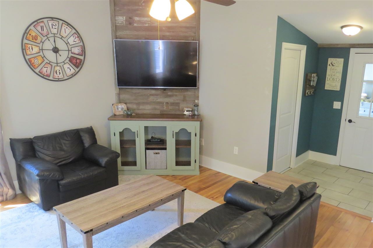 8754 South Byron Road Gaines, MI 48436 - Photo 14 of 52 31385149-13.JPG