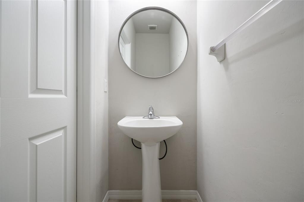 9862 Northwest 18th Road Gainesville, FL 32606 - Photo 14 of 50