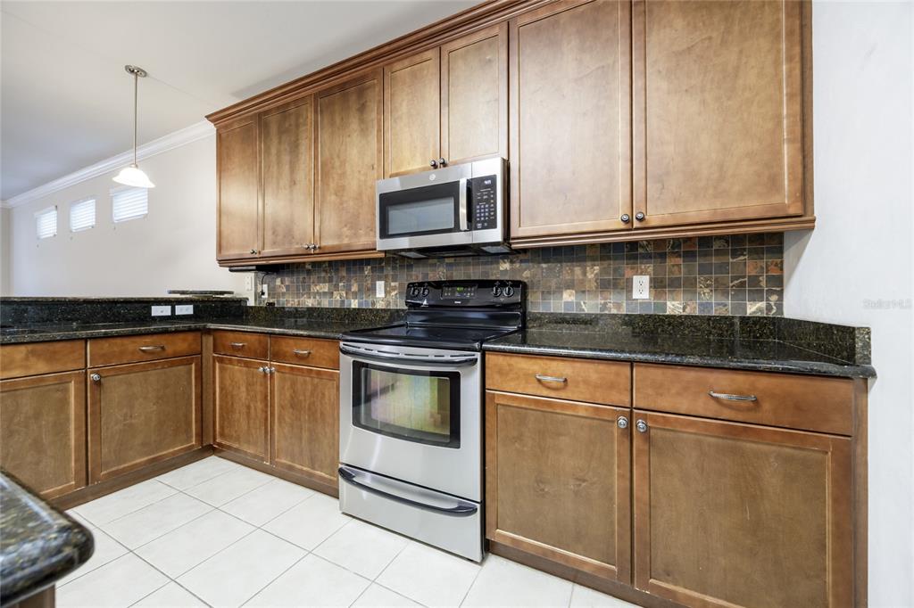 9862 Northwest 18th Road Gainesville, FL 32606 - Photo 17 of 50