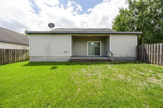 $369,500 | 9862 Northwest 18th Road, Gainesville, FL 32606