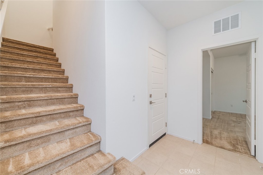 11010 Summertree Drive Rancho Cucamonga, CA 91730 - Photo 5 of 36