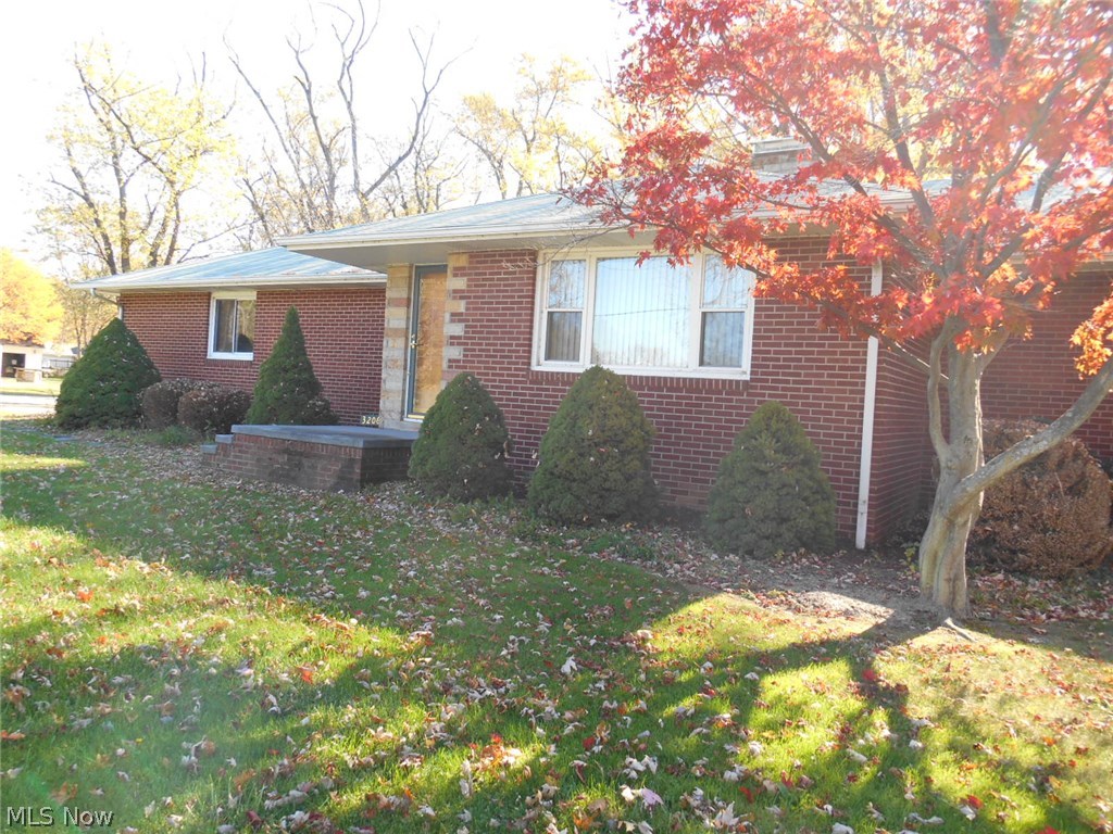 3206 Lake Road West Ashtabula, OH 44004 - Photo 4 of 25 Gallery Image 4