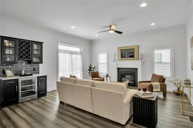 $649,900 | 5419 Alderbrook Lane, Clarence, NY 14031