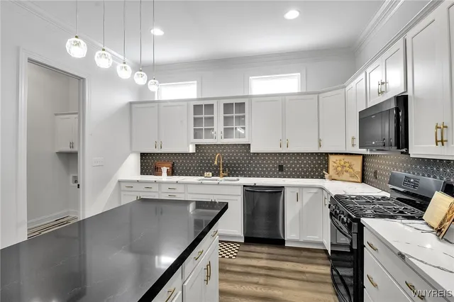 $649,900 | 5419 Alderbrook Lane, Clarence, NY 14031