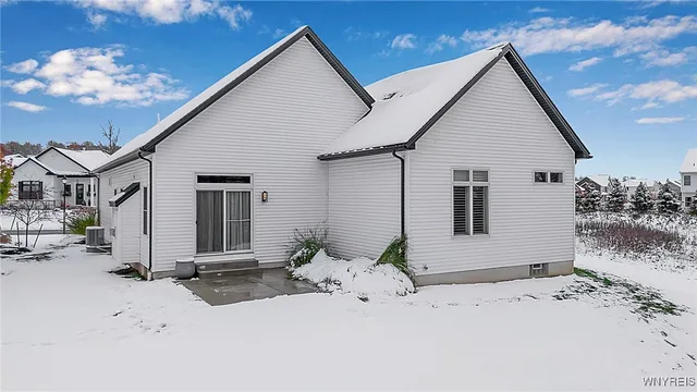 $649,900 | 5419 Alderbrook Lane, Clarence, NY 14031