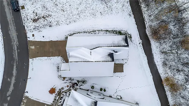 $649,900 | 5419 Alderbrook Lane, Clarence, NY 14031