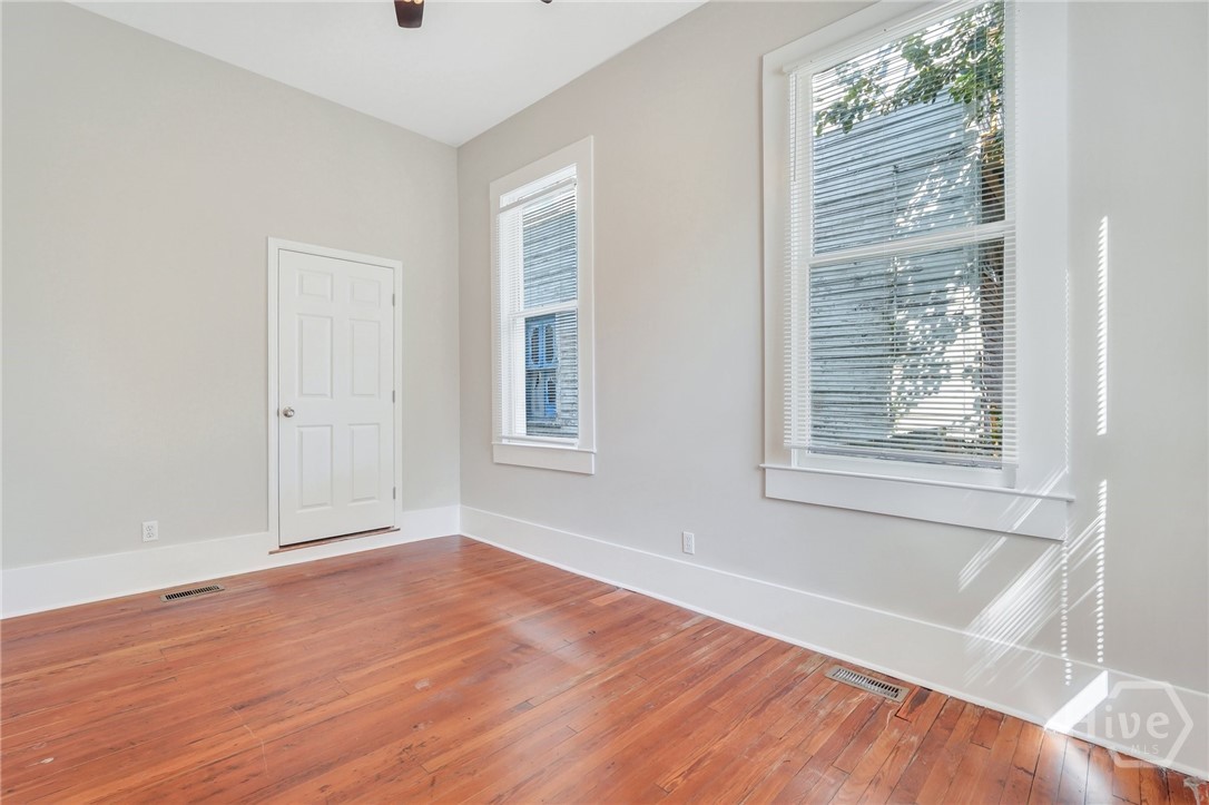 309 West 33rd Street Savannah, GA 31401 - Photo 17 of 35