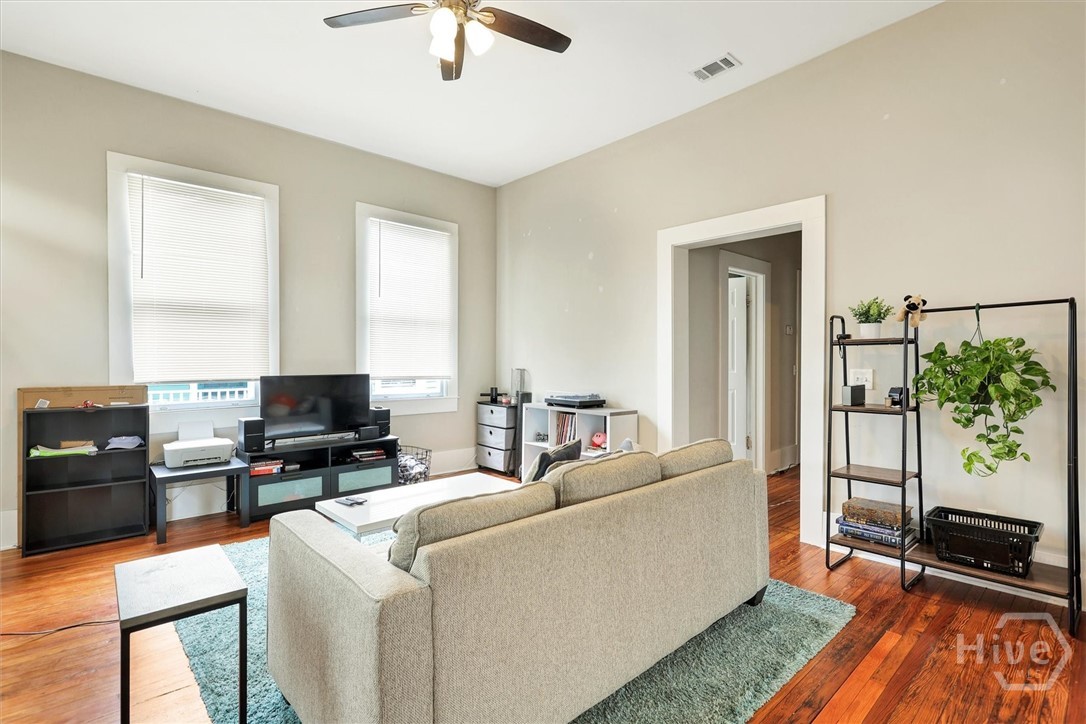 309 West 33rd Street Savannah, GA 31401 - Photo 22 of 35